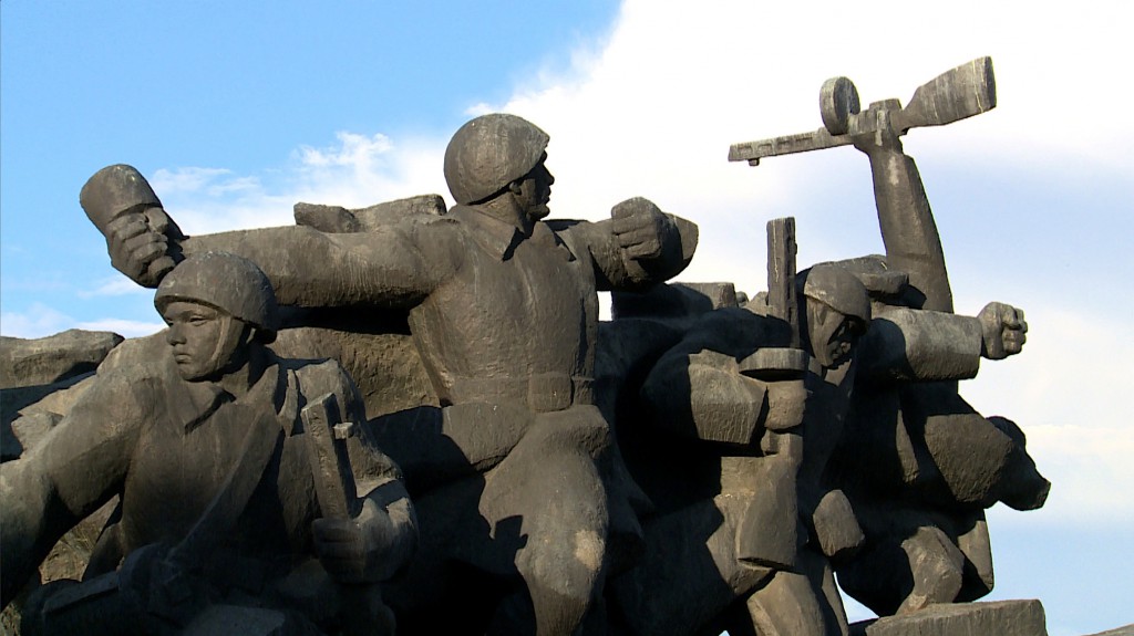 Soviet soldier monument